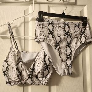 Snakeskin Print Women's Bikini Set